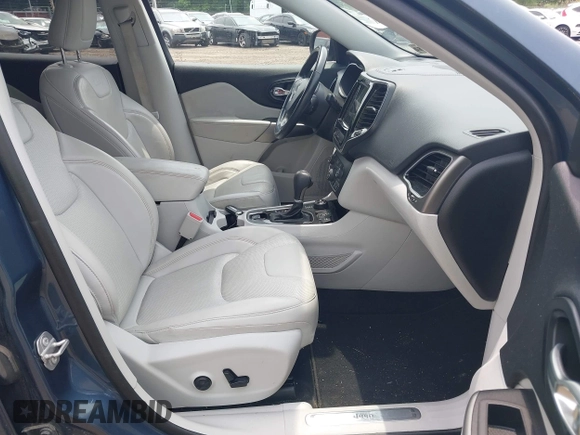 2020 Jeep Cherokee Limited with VIN 1C4PJMDX3LD603242, listed as a IAAI auction lot 42499494 with 51,491 mi miles and . Bid and sale history available at DreamBid. Image 5.