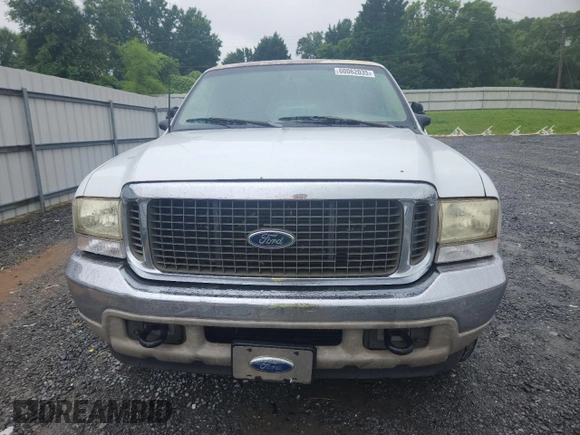 2000 Ford Excursion Limited z VIN 1FMNU42S3YED08967, wystawiony jako Copart lot #60062035 z przebiegiem 212 040 mil mil oraz Czysty tytuł • Clean title. Historia ofert i sprzedaży dostępna na DreamBid. Obrazek 5.