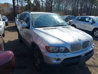 2004 BMW X5 4.4i with VIN 5UXFB53504LV05080, listed as a IAAI auction lot 41768357 with 150,487 mi miles. Bid and sale history available at carsss.com. Image 1.