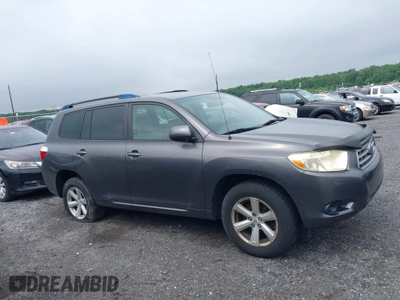 2009 Toyota Highlander z VIN JTEES41A292122256, wystawiony jako IAAI lot #42466861 z przebiegiem 271 867 mil mil oraz . Historia ofert i sprzedaży dostępna na DreamBid. Obrazek 13.