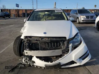 2013 Mercedes-Benz C 350 Sport with VIN WDDGF5HB6DR267263, listed as a Copart auction lot 46089445 with 89,391 mi miles and Salvage Title. Bid and sale history available at DreamBid. Image 5.