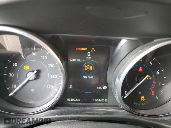 2017 Jaguar XE 25t with VIN SAJAR4BG8HA952599, listed as a Copart auction lot 86128584 with 33,022 mi miles and Salvage Title. Bid and sale history available at DreamBid. Image 9.