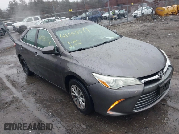 2015 Toyota Camry XLE z VIN 4T4BF1FK5FR456746, wystawiony jako IAAI lot #41058517 z przebiegiem 150 466 mil mil oraz . Historia ofert i sprzedaży dostępna na DreamBid. Obrazek 6.