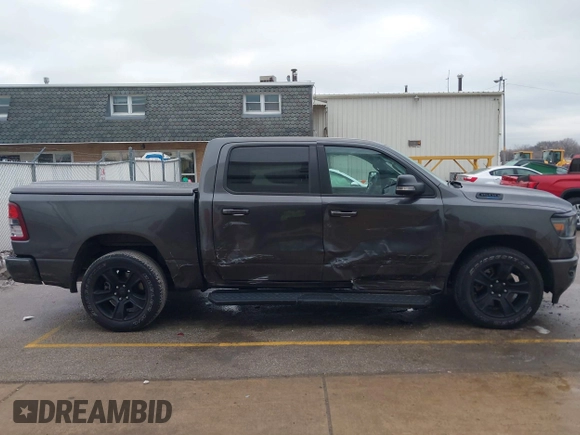 2022 Ram 1500 Big Horn with VIN 1C6SRFFT9NN247540, listed as a IAAI auction lot 41169742 with 32,425 mi miles. Bid and sale history available at carsss.com. Image 13.
