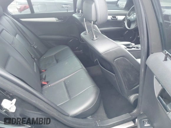 2009 Mercedes-Benz C 300 Sport with VIN WDDGF81X59F269490, listed as a IAAI auction lot 42257386 with 172,450 mi miles and . Bid and sale history available at DreamBid. Image 8.