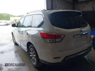 2013 Nissan Pathfinder SV with VIN 5N1AR2MN0DC644822, listed as a IAAI auction lot 42442620 with 135,679 mi miles and . Bid and sale history available at DreamBid. Image 3.