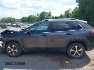 2019 Jeep Cherokee Limited with VIN 1C4PJMDX7KD491415, listed as a IAAI auction lot 39667583 with 65,502 mi miles and . Bid and sale history available at DreamBid. Image 15.