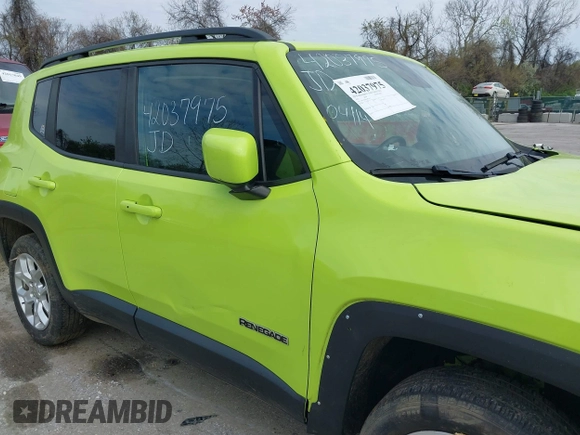 2017 Jeep Renegade Latitude with VIN ZACCJBBB1HPF11677, listed as a IAAI auction lot 42037975 with 58,527 mi miles. Bid and sale history available at carsss.com. Image 17.