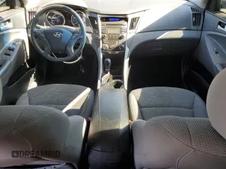 2013 Hyundai Sonata GLS z VIN 5NPEB4AC4DH585156, wystawiony jako Copart lot #58865225 z przebiegiem 142 382 mil mil oraz Szkoda całkowita • Salvage title. Historia ofert i sprzedaży dostępna na DreamBid. Obrazek 8.