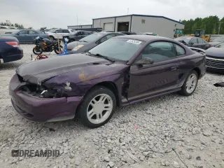 1996 Ford Mustang GT z VIN 1FALP42X3TF168068, wystawiony jako Copart lot #57525385 z przebiegiem 149 096 mil mil oraz Czysty tytuł • Clean title. Historia ofert i sprzedaży dostępna na DreamBid. Obrazek 1.