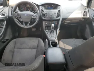2015 Ford Focus SE with VIN 1FADP3K23FL332086, listed as a Copart auction lot 71199274 with 124,209 mi miles and Clean Title. Bid and sale history available at carsss.com. Image 8.
