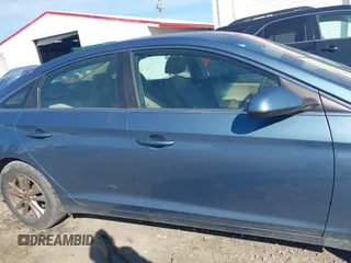 2017 Hyundai Sonata SE with VIN 5NPE24AF5HH506187, listed as a IAAI auction lot 41593078 with 154,549 mi miles. Bid and sale history available at carsss.com. Image 14.