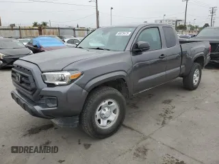 2020 Toyota Tacoma SR с VIN 3TYRX5GN0LT000913, выставлен на аукционе Copart как лот 66878475 с пробегом 44 381 миль миль и Списание • Salvage title. История ставок и продаж доступна на DreamBid. Изображение 1.