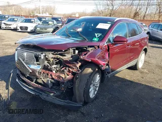 2019 Lincoln MKC Premiere with VIN 5LMCJ1D93KUL22578, listed as a IAAI auction lot 41185166 with 45,921 mi miles. Bid and sale history available at carsss.com. Image 2.
