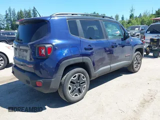 2017 Jeep Renegade Trailhawk с VIN ZACCJBCB6HPF64129, выставлен на аукционе IAAI как лот 42435742 с пробегом 74 975 миль миль и . История ставок и продаж доступна на DreamBid. Изображение 4.