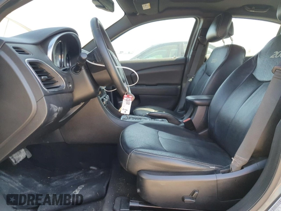 2012 Chrysler 200 Touring with VIN 1C3CCBBG2CN277254, listed as a Copart auction lot 53475175 with 60,660 mi miles and Salvage Title. Bid and sale history available at carsss.com. Image 7.