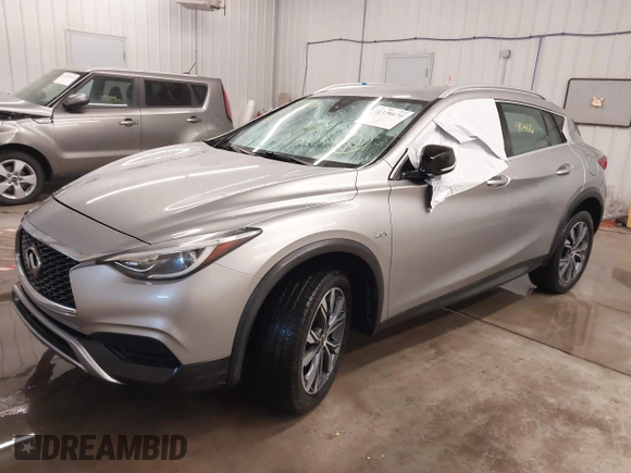 2017 Infiniti QX30 Luxury with VIN SJKCH5CR6HA038610, listed as a IAAI auction lot 41379870 with 90,402 mi miles. Bid and sale history available at carsss.com. Image 2.