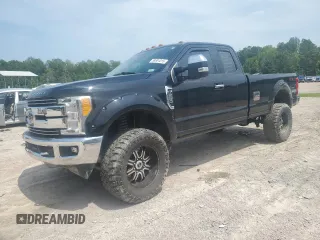 2017 Ford F-250 XLT with VIN 1FT7X2B6XHEC94867, listed as a Copart auction lot 59881015 with 50,791 mi miles and Salvage title. Bid and sale history available at DreamBid. Image 1.