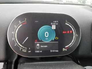 2024 MINI Countryman Cooper S z VIN WMZ53BR0XR3R62734, wystawiony jako Copart lot #60902685 z przebiegiem 11 062 mil mil oraz Szkoda całkowita • Salvage title. Historia ofert i sprzedaży dostępna na DreamBid. Obrazek 9.