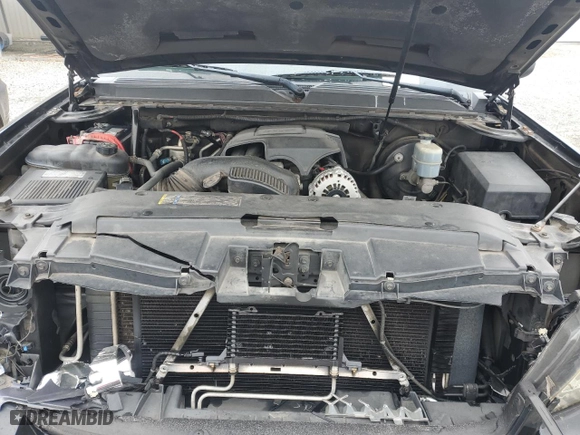 2009 Chevrolet Suburban LT w/2LT with VIN 1GNFK26339R234196, listed as a Copart auction lot 46078305 with 239,882 mi miles and Salvage Title. Bid and sale history available at carsss.com. Image 13.