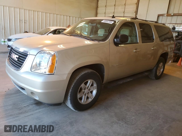 2013 GMC Yukon XL SLE with VIN 1GKS1HE09DR364453, listed as a Copart auction lot 50092265 with 135,225 mi miles and Salvage Title. Bid and sale history available at carsss.com. Image 1.