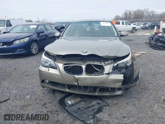 2006 BMW 5 Series 525i with VIN WBANE53536CK83932, listed as a IAAI auction lot 41929809 with 174,877 mi miles. Bid and sale history available at carsss.com. Image 12.