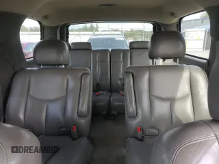 2005 Chevrolet Tahoe Z71 with VIN 1GNEK13T65R199268, listed as a Copart auction lot 76206884 with 302,824 mi miles and Clean Title. Bid and sale history available at carsss.com. Image 10.