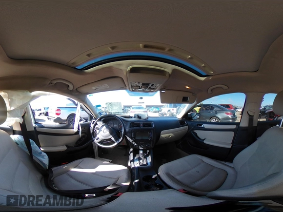 2011 Volkswagen Jetta Sedan SE w/Convenience & Sunroof with VIN 3VWDX7AJ4BM305463, listed as a IAAI auction lot 41621670 with 96,087 mi miles. Bid and sale history available at carsss.com. Image 18.