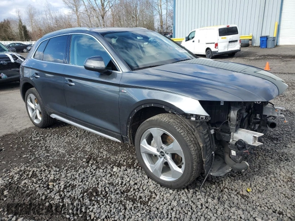 2022 Audi Q5 S line Prestige with VIN WA1FAAFY5N2005758, listed as a Copart auction lot 44140635 with 30,765 mi miles and Salvage title. Bid and sale history available at DreamBid. Image 4.