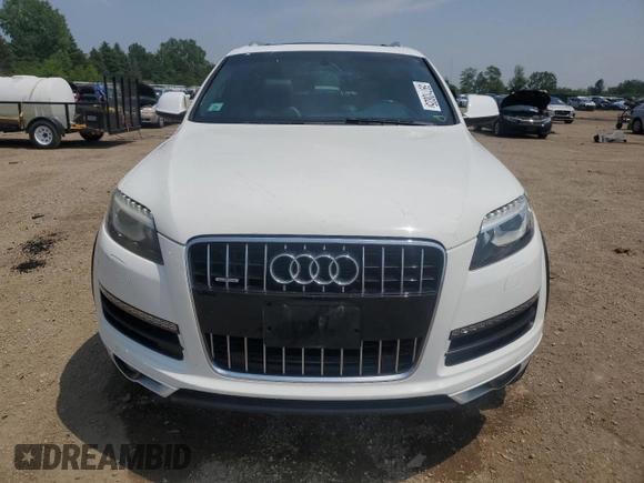 2011 Audi Q7 Prestige with VIN WA1WMAFE8BD001068, listed as a Copart auction lot 59710825 with 128,222 mi miles and Salvage title. Bid and sale history available at DreamBid. Image 5.