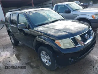 2008 Nissan Pathfinder S with VIN 5N1AR18U48C666940, listed as a IAAI auction lot 41531196 with 209,462 mi miles. Bid and sale history available at carsss.com. Image 1.
