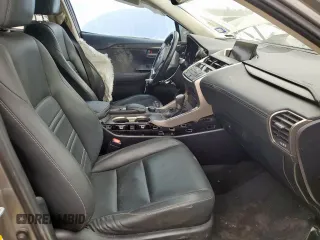 2017 Lexus NX 200t z VIN JTJYARBZ6H2055713, wystawiony jako Copart lot #57290205 z przebiegiem 127 238 mil mil oraz Szkoda całkowita • Salvage title. Historia ofert i sprzedaży dostępna na DreamBid. Obrazek 7.