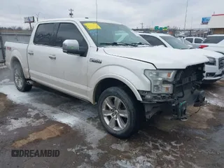 2016 Ford F-150 XLT z VIN 1FTEW1EF6GFB20271, wystawiony jako IAAI lot #41539349 z przebiegiem 159 055 mil mil oraz . Historia ofert i sprzedaży dostępna na DreamBid. Obrazek 1.