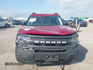 2021 Ford Bronco Sport Big Bend z VIN 3FMCR9B61MRA57270, wystawiony jako IAAI lot #42028468 z przebiegiem Nie podano mil oraz . Historia ofert i sprzedaży dostępna na DreamBid. Obrazek 12.