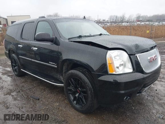 2014 GMC Yukon XL Denali with VIN 1GKS2MEF2ER219511, listed as a IAAI auction lot 41101470 with 187,326 mi miles. Bid and sale history available at carsss.com. Image 1.