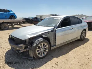 2017 BMW 3 Series 320i z VIN WBA8A9C57HK620269, wystawiony jako Copart lot #51096845 z przebiegiem 119 407 mil mil oraz Szkoda całkowita • Salvage title. Historia ofert i sprzedaży dostępna na DreamBid. Obrazek 1.