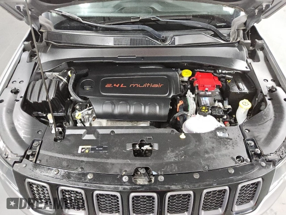 2020 Jeep Compass Trailhawk with VIN 3C4NJDDB7LT163533, listed as a Copart auction lot 55056085 with 9,815 mi miles and Clean Title. Bid and sale history available at carsss.com. Image 12.