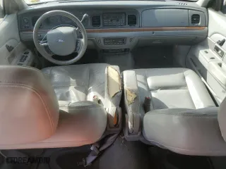2005 Ford Crown Victoria LX with VIN 2FAFP74W65X168866, listed as a Copart auction lot 47220335 with 163,973 mi miles and Salvage Title. Bid and sale history available at carsss.com. Image 8.