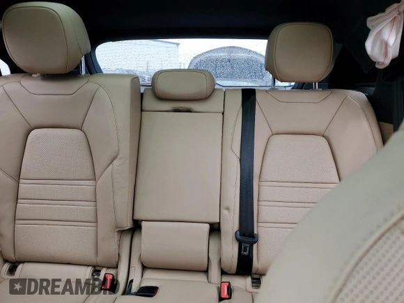 2019 Porsche Cayenne E-Hybrid with VIN WP1AE2AY5KDA51526, listed as a Copart auction lot 61977155 with Not provided miles and Non repairable. Bid and sale history available at DreamBid. Image 10.