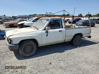 1987 Toyota Pickup with VIN JT4RN50R4H0307297, listed as a Copart auction lot 69535844 with 224,032 mi miles and Clean Title. Bid and sale history available at DreamBid. Image 1.