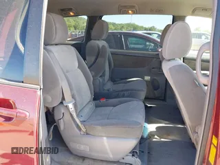 2010 Toyota Sienna CE с VIN 5TDKK4CC5AS325208, выставлен на аукционе IAAI как лот 42306796 с пробегом 341 853 миль миль и . История ставок и продаж доступна на DreamBid. Изображение 8.