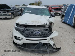 2023 Ford Explorer XLT with VIN 1FMSK7DH0PGA74849, listed as a Copart auction lot 82350204 with 22,213 mi miles and Salvage Title. Bid and sale history available at carsss.com. Image 5.