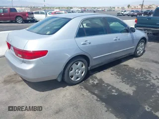 2005 Honda Accord LX with VIN 1HGCM66315A018922, listed as a IAAI auction lot 42040326 with 225,331 mi miles and . Bid and sale history available at DreamBid. Image 4.