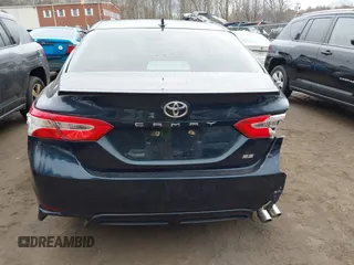 2020 Toyota Camry SE with VIN 4T1G11AK6LU983759, listed as a IAAI auction lot 41727151 with 73,331 mi miles. Bid and sale history available at carsss.com. Image 17.