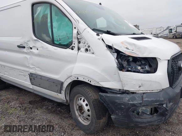 2023 Ford Transit z VIN 1FTYE2Y8XPKB54210, wystawiony jako IAAI lot #42476831 z przebiegiem 53 301 mil mil oraz . Historia ofert i sprzedaży dostępna na DreamBid. Obrazek 6.