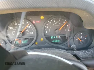 2008 Jeep Wrangler Unlimited X with VIN 1J4GB391X8L515128, listed as a Copart auction lot 74950764 with 188,884 mi miles and Salvage Title. Bid and sale history available at DreamBid. Image 9.