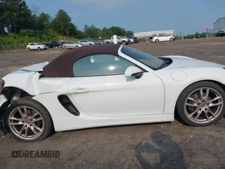 2014 Porsche Boxster с VIN WP0CA2A80ES120371, выставлен на аукционе IAAI как лот 42389545 с пробегом 49 966 миль миль и . История ставок и продаж доступна на DreamBid. Изображение 13.