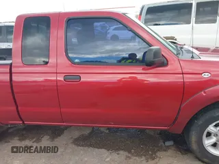 2001 Nissan Frontier XE z VIN 1N6DD26S31C354750, wystawiony jako IAAI lot #42213161 z przebiegiem 80 054 mil mil oraz . Historia ofert i sprzedaży dostępna na DreamBid. Obrazek 13.