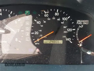 2001 Lexus ES with VIN JT8BF28G210299821, listed as a IAAI auction lot 41539064 with 248,063 mi miles. Bid and sale history available at carsss.com. Image 15.