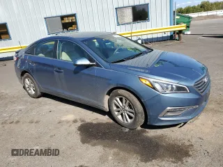 2015 Hyundai Sonata SE z VIN 5NPE24AF7FH125616, wystawiony jako Copart lot #54367015 z przebiegiem 146 971 mil mil oraz Szkoda całkowita • Salvage title. Historia ofert i sprzedaży dostępna na DreamBid. Obrazek 4.